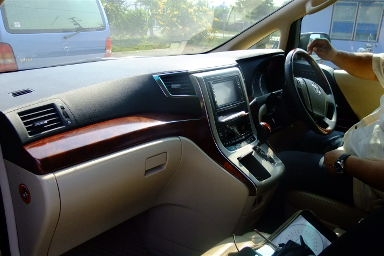 ขายด่วน     TOYOTA ALPHARD 2.4 AT   รถมือเดียวใช้ถนอม