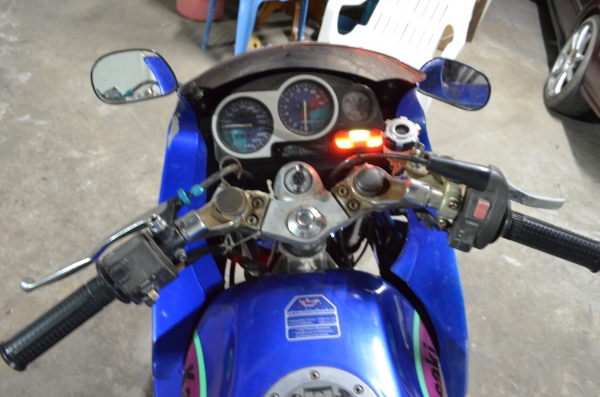 kawasaki serpico 150cc เครื่องเงียบ สภาพใช้ไปทำงานทุกวัน ทะเบียนพร้อมโอนรถมีทะเบียน พร้อมโอน เครื่องเงียบ