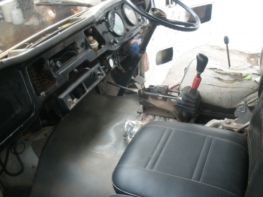 ขายดั้ม KM 310 6สูบ 90แรง