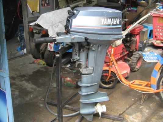 ขาย เครื่องเรือ Yamaha 9.9 แรง สภาพดีเครื่องดี นำเข้าญี่ปุ่น ราคา 18,000