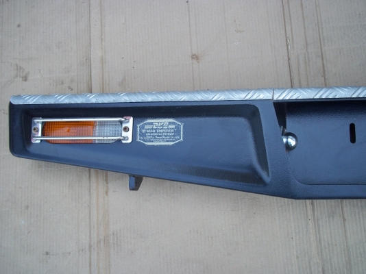 กันชนท้ายดำ4x4 ติดไฟ DKS 3800