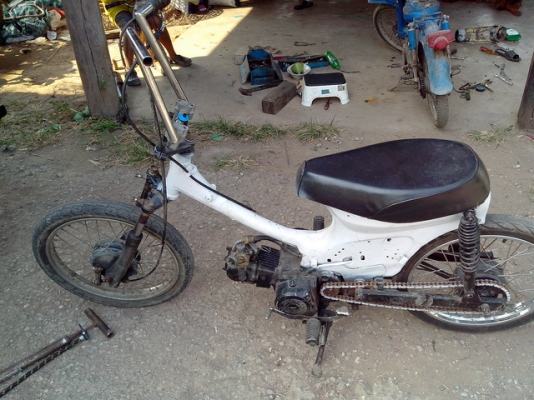 ขายรถหลายคัน cb100 dt100 y80 chappy และ รถแนวๆ ราคาถูก