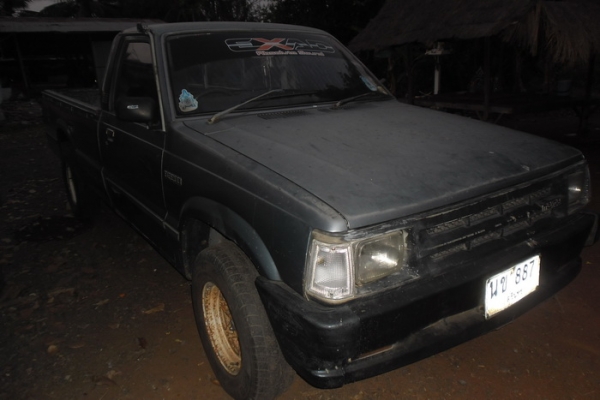 ***ขายแล้วครับขอบคุณ Truck2hand ขาย กระบะตอนเดียว MAZDA B2200 ปี32/89 เครื่องวางใหม่ R2 (ลงเล่ม) แห้งจัด ไม่มีเยิ้ม แรงดี หายห่วง ช่วงล่างเต็ม คัสซีสวยมาก ไม่มีผุไม่มีดาม  หน้าหลัง-เดิมๆ สีบาง ภายในดี คอนโซลครบ พื้นเก๋งไม่มีผุ กระบะผุแต่เก็บมาแล้ว ยางพอใช