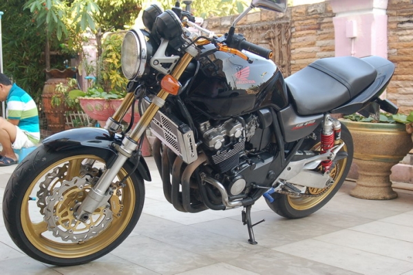 CB400 TEC1 ปี2000 ทะเบียน