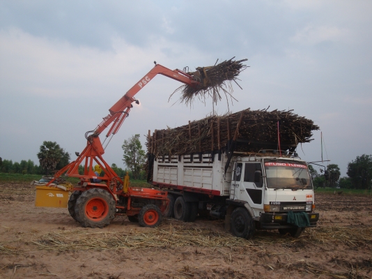 ขายรถคีบอ้อย