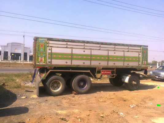 ขายรถ 24 ล้อ 2 เพลา แม่-ลูก กระบะเนียมดั้มดิน ISUZU G