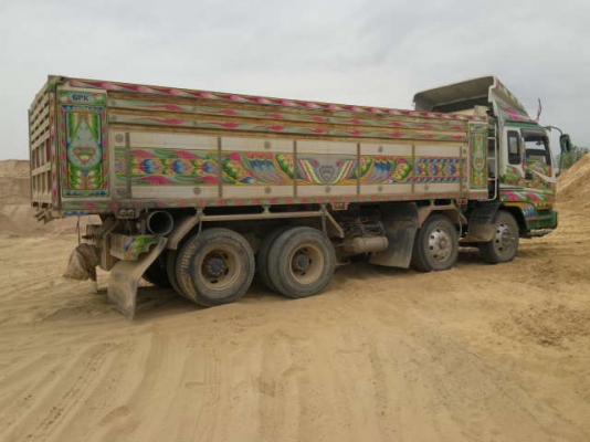 ขายรถ 24 ล้อ 2 เพลา แม่-ลูก กระบะเนียมดั้มดิน ISUZU G