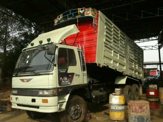 ขายรถ 10 ล้อ 2 เพลา กระบะเหล็กคอกเกษตรดั้ม มีระบบลากลูก HINO FM3M M10C เครื่องฟิตใหม่ ยางใหม่ 10 เส้น สวยๆ สนใจโทร