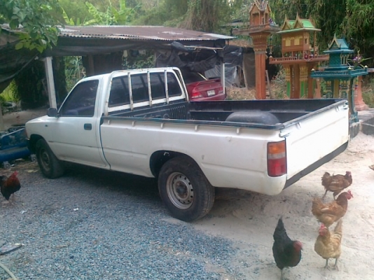 ได้ตะเข็บเดิมทั้งคัน คานมีเลข เครื่องเกียร์ดีมากๆขี่ดีช่วงล่างดีแอร์เย็นแม็กไลเนอร์ภายในสอาด คัสซีสวยสีเดิมของคัสซี (แต่สีตัวรถไม่สวยมีซีดมีแตกบ้าง เหมาะเข้าสวนไร่นา)@รับประกันว่าเครื่องดีคัสซีสวยแอร์เย็นขี่ดี ตะเข็บเดิมทั้งคัน ได้ตะเข็บเดิมทั้งคัน คานมีเลข เครื่องเกียร์ดีมากๆขี่ดีช่วงล่างดีแอร์เย็นแม็กไลเนอร์ภายในสอาด คัสซีสวยสีเดิมของคัสซี (แต่สีตัวรถไม่สวยมีซีดมีแตกบ้าง เหมาะเข้าสวนไร่นา)@รับประกันว่าเครื่องดีคัสซีสวยแอร์เย็นขี่ดี ตะเข็บเดิมทั้งคัน