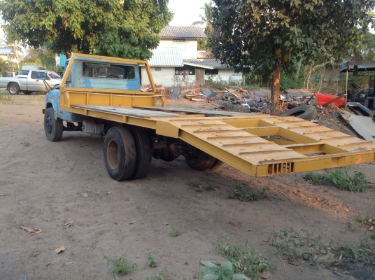 ขาย แบบด่วน 6 ล้อหัวยาว บรรทุกแบคโคร รถเกี่ยว คูโบต้า ราคาถูกๆ พร้อม ทะเบียน