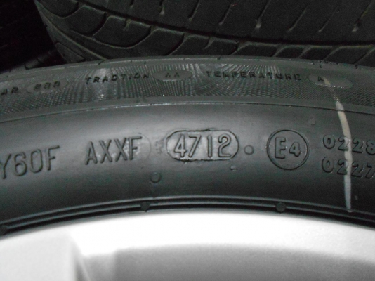 ขายล้อแม็ก top sonic ขอบ 16 พร้อมยางป้ายแดง/ เทิร์นได้-ใส่ฟรีค่ะ