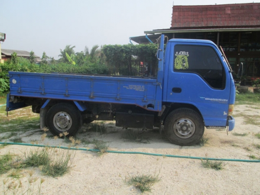 ISUZU หัวการ์ตูนสูง  NKR 66E เครื่อง 4 HF1 135 ม้า