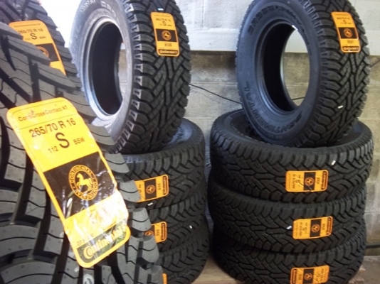 ยางใหม่ปี13 ขนาด 265-70-16 AT ราคาไม่แพง