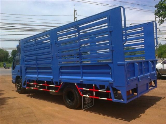 ขายด่วน รถหกล้อ ISUZU NQR 150 แรง สภาพพร้อมใช้ครับ