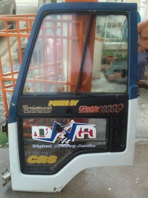 ขายประตูสิบล้อ Rockyซ้าย-ขวา