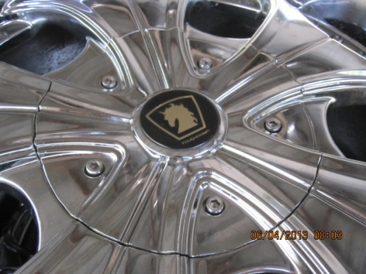 แม็กนอก Touchdownสีโครเมียม 6 รูขอบ 20 พร้อมยาง ถูกๆ