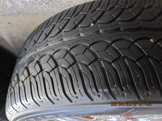 แม็กนอก Touchdownสีโครเมียม 6 รูขอบ 20 พร้อมยาง ถูกๆ