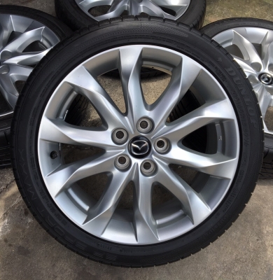 แม็ก มาสด้า3 ขอบ18 พร้อมยาง Dunlop 215-45-18