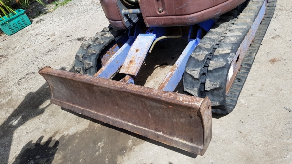 ขายด่วนรถแบคโฮมิตซู MM25SRเคื่อง3สูบปั่มดีคอลโทลน้ำมันเท่าPC25รถนอกเพิ่งเข้ามาใหม่สถาพพร้อมใช้ยังไม่เคยใช้งานในไทยเลย