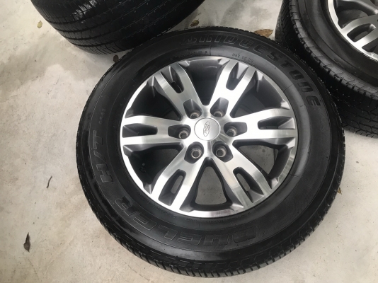 ล้อแม็ก ฟอร์ด เอเวอเรตต์ ขอบ18 พร้อมยาง Bridgestone 265-60-18 ปลายปี 15