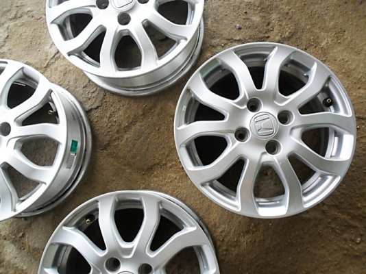 แม็กเก๋งขอบ14 เอนไกแท้ 4รู100 สีสวย(4วง 3,000)