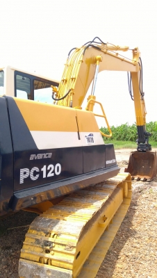 รถแบคโฮ KOMATSU 120 รุ่น 5 ซื้อขายแล้ว ส่งลงใต้เรียบร้อย