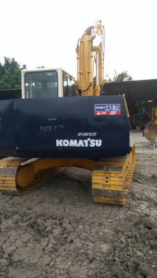 รถแบคโฮ KOMATSU 120 รุ่น 5 ซื้อขายแล้ว ส่งลงใต้เรียบร้อย