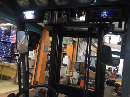 ขายรถโฟลคลิฟท์ TOYOTA 8FDK20 ,ใหม่ล่าสุด , เสายกสูง 5 เมตร , เครื่องยนต์ดีเซล 1DZ-III ,งาปรับคว่ำหงาย , ปุ้งกี๋ ปากกว้าง 1.5 เมตร , รถนำเข้าแท้จากญี่ปุ่น 100\% ( รถไม่เคยใช้งานในเมืองไทย นำเข้าจากญี่ปุ่น ) ขายรถโฟลคลิฟท์ TOYOTA 8FDK20 ,ใหม่ล่าสุด , เสายกสูง 5 เมตร , เครื่องยนต์ดีเซล 1DZ-III ,งาปรับคว่ำหงาย , ปุ้งกี๋ ปากกว้าง 1.5 เมตร , รถนำเข้าแท้จากญี่ปุ่น 100\% ( รถไม่เคยใช้งานในเมืองไทย นำเข้าจากญี่ปุ่น )