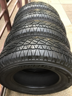 ยาง Michelin 225 70 15 ปลายปี15 ดอกเต็ม ไม่มีปะ ใช้ยาว ราคาไม่แพง