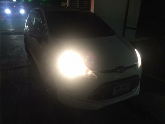 ยาง Michelin 225 70 15 ปลายปี15 ดอกเต็ม ไม่มีปะ ใช้ยาว ราคาไม่แพง