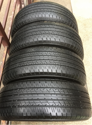 ยาง Bridgestone 215 60 16 ปลายปี16 ดอกเต็ม ไม่มีปะ ใช้ยาว ราคาไม่แพง