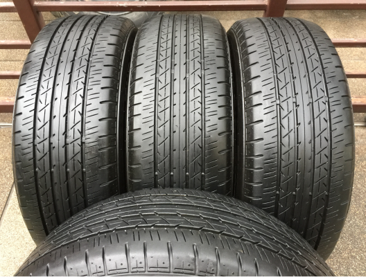 ยาง Bridgestone 215 60 16 ปลายปี16 ดอกเต็ม ไม่มีปะ ใช้ยาว ราคาไม่แพง