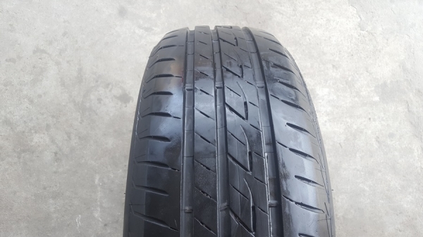 ขายยาง215/60/16 ปี 2016 BRIDGESTONE EP200 4 เส้น ขายยาง215/60/16 ปี 2016 BRIDGESTONE EP200 4 เส้น