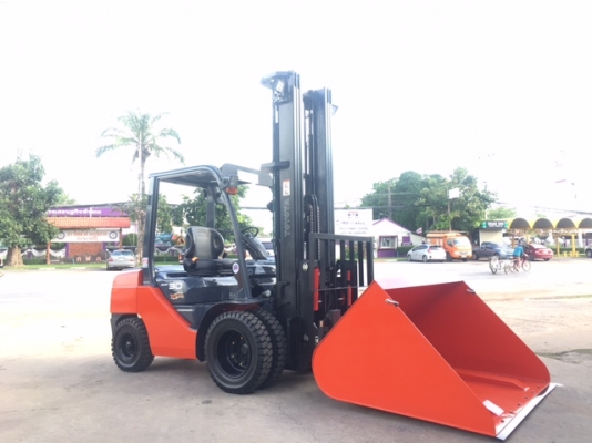 ขายรถโฟลคลิฟท์ TOYOTA 52-8FD30 ,ออโต, เสายกสูง 6.5 เมตร , เครื่องยนต์ดีเซล 3Z ,งาปรับคว่ำหงาย , ปุ้งกี๋ทรงโค้งนำเข้า ปากกว้าง 1.7 เมตร , รถนำเข้าแท้จากญี่ปุ่น 100\% ( รถไม่เคยใช้งานในเมืองไทย นำเข้าจากญี่ปุ่น ) ขายรถโฟลคลิฟท์ TOYOTA 52-8FD30 ,ออโต, เสายกสูง 6.5 เมตร , เครื่องยนต์ดีเซล 3Z ,งาปรับคว่ำหงาย , ปุ้งกี๋ทรงโค้งนำเข้า ปากกว้าง 1.7 เมตร , รถนำเข้าแท้จากญี่ปุ่น 100\% ( รถไม่เคยใช้งานในเมืองไทย นำเข้าจากญี่ปุ่น )