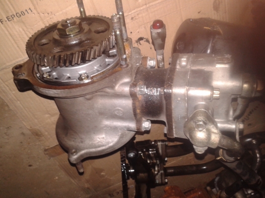 ปั้มลม fuso 6m60 ปั้มลม fuso 6m60