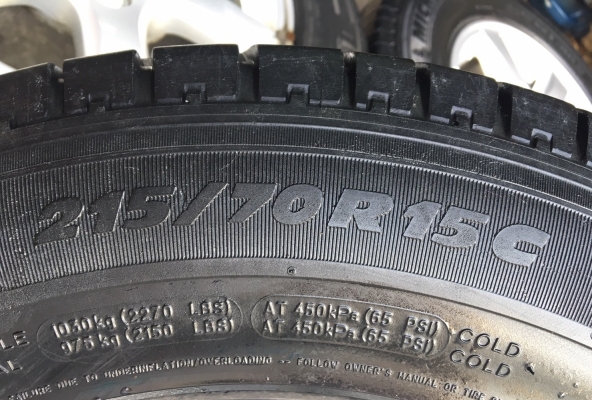 แม็ก ISUZU Platinum ขอบ 15 พร้อมยาง 215-70-15