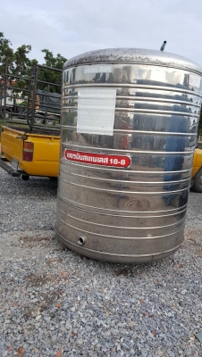 ขายถังน้ำสแตนเลส ขนาด 2500 ลิตร ตราเพชร สภาพดี