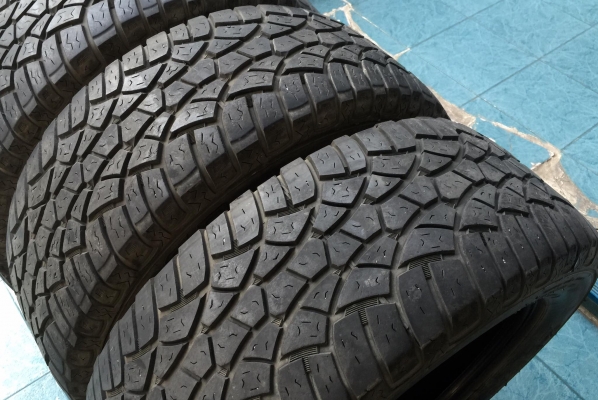 ขายยางCooper รุ่น ZEON LTZ สภาพสวย ดอกเต็มๆ ทุกเส้น ไม่เคยปะ