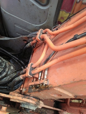 ขาย hitachi zx 200 japan ขาย hitachi zx 200 japan