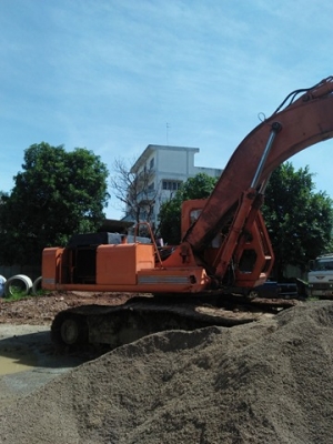 ขาย hitachi ex200-1 ขาย hitachi ex200-1
