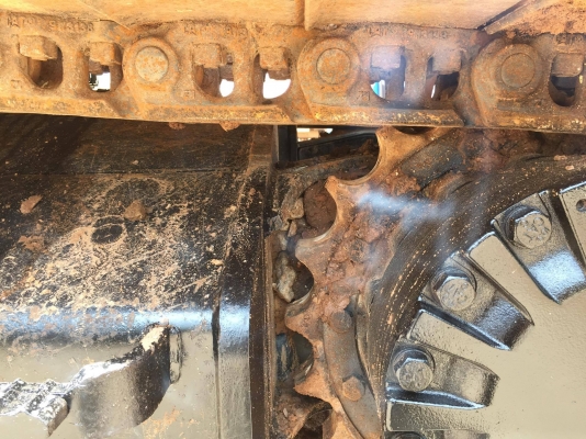 ขายรถแบคโฮ CAT 320 D  เลขไมล 5000 ช.ม รถสวย เจ้าของขายเอง สนใจติดต่อ 081-9652321