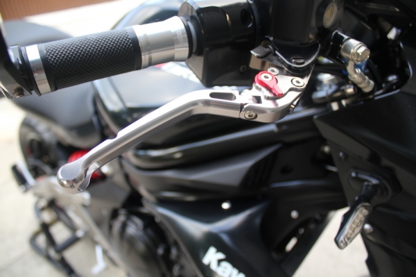 Er6n ปี 2013 รถสวยวิ่งน้อย 4,000kmแท้ๆ ไม่กรอไมล์ ไร้ที่ติ