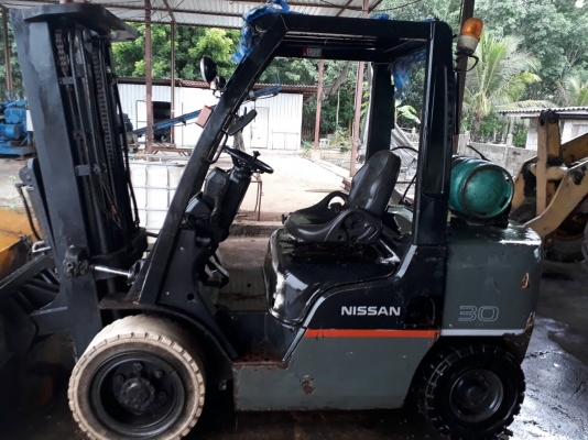 ขายรถโฟกรีป 3 ตันยกสูง 4 เมตร มีคว่ำ- หงาย ขายรถโฟกรีป 3 ตันยกสูง 4 เมตร มีคว่ำ- หงาย