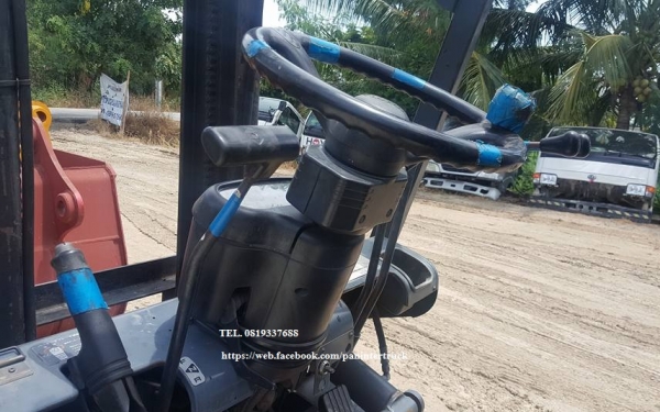 FROM JAPANสินค้าเก่านอก รถยก FORK LIFT TOYOTA -42-6FG15 /ยกได้ 1.5 ตัน , เสาสูง 3 เมตร/ ราคาเพียง 110,000 บาท(ราคานี้ไม่รวมถังแก๊ส)  สนใจติดต่อ 0819337688