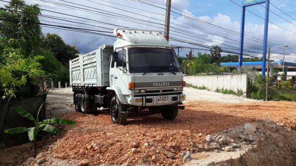 สิบล้อ อิชุชุ FXZ 240 แรง ปี 38