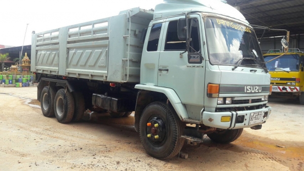 สิบล้อ อิชุชุ FXZ 240 แรง ปี 38