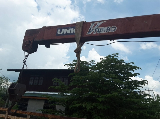 ขายเครน Unic 3 ตัน  ชักเดียว เจ้าขายเอง