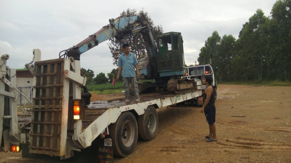 รถแบคโฮ SUMITOMO 160 มีที่คีบไม้ มีสัญญาซื้อขาย รถแบคโฮ SUMITOMO 160 มีที่คีบไม้ มีสัญญาซื้อขาย