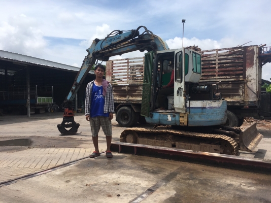 รถแบคโฮ SUMITOMO 160 มีที่คีบไม้ มีสัญญาซื้อขาย รถแบคโฮ SUMITOMO 160 มีที่คีบไม้ มีสัญญาซื้อขาย