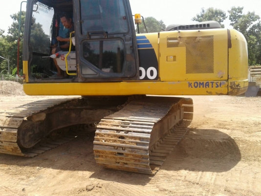 รถแบคโฮ โคมัตสุ KOMATSU PC 200-7 เอกสารซื้อขาย ไมล์ 18,000 กว่าชม. ราคา 1,050,000 รถภาคกลาง